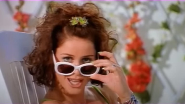 Сензация, която е снимана в хангар