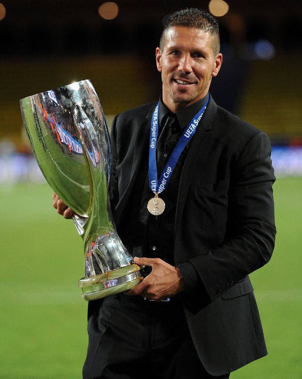 С първия му трофей в Атлетико като треньор - Лига Европа, 2012 г.