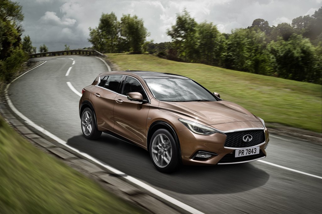 Infiniti, автомобил