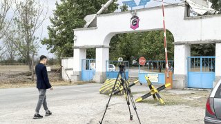 Военната прокуратура продължава да работи по случая, като се очакват записите от черната кутия на самолета