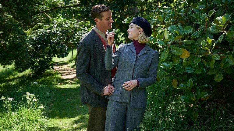 Rebecca (Netflix) - 21 октомври Британският романтичен трилър, режисиран от Бен Уитли, използва за основа едноименния психологически роман на Дафни дю Морие от 1938 г. Действието в него гледа към току-що омъжена жена (Лили Джеймс), която се премества във внушителното имение на съпруга си (Арми Хамър), където трябва да се бори с неговата зловеща икономка и надвисналата сянка на покойната му съпруга.