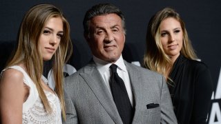 Актьорът има какво да научи дъщерите си за успеха и връзките