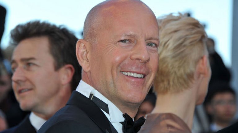 Брус Уилис, Едуард Нортън. Тилда Суинтън в гръб