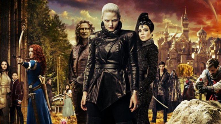 Once Upon a Time / "Имало едно време"
Tози сериал отбеляза върха на вълната от филми и телевизионни продукции, които разглеждат приказките под нов ъгъл. Aко човек иска да се забавлява, откривайки нови страни на любимите си приказни герои, "Имало едно време" е просто перфектното забавление.