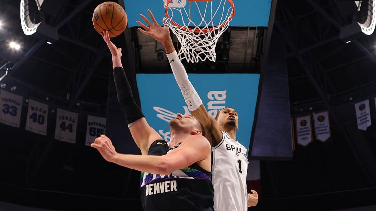 Йокич вкара 40 точки, а Денвър сложи край на серията на Спърс (видео)