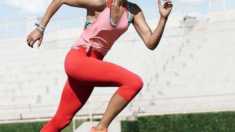 Кари Лойд
Родената в Ню Джърси Кари е неотразима. Кариерата й премина от Щатите до Манчестър, където е в момента. Кари в клин - това е истината.