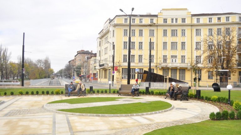 Новото озеленяване на Лъвов мост
