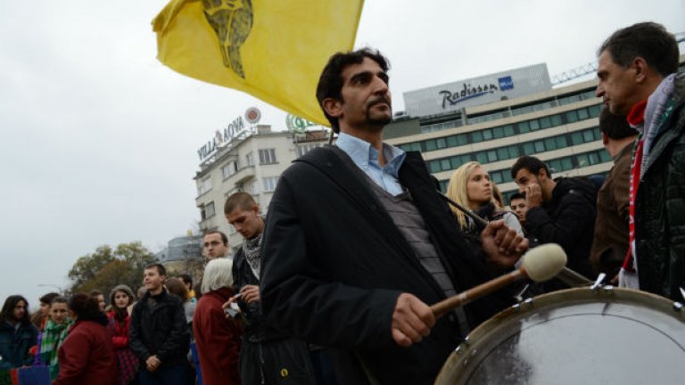 Студентите от СУ свалят окупацията (Обновена)