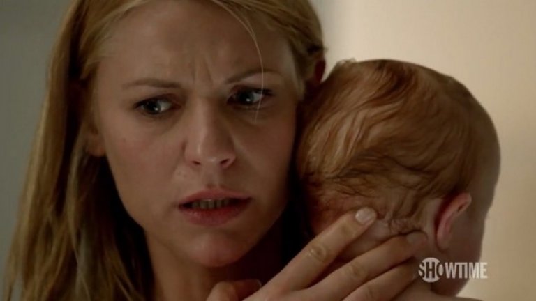 Много от зрителите бяха шокирани от това, че в страданието си Кари обмисляше да удави детето си - сцена, заради която Дейнс поздрави сценаристите заради опита им да разкажат такава история.