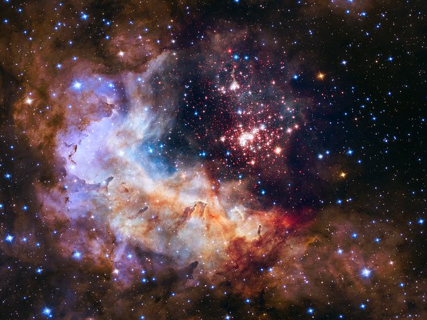 Звездният клъстер Westerlund 2, видян през "Хъбъл". Вижте в галерията някои от най-внушителните космически явления, достигнали до нас благодарение на орбиталния телескоп. 