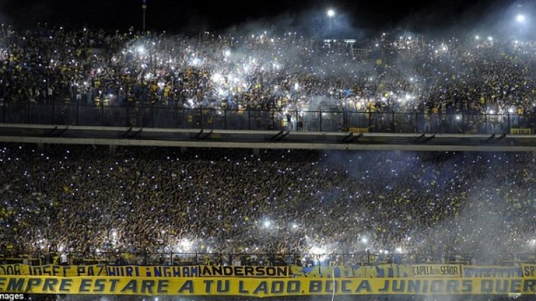 Бока - Ривър: На терена скука, на трибуните - неописуемо