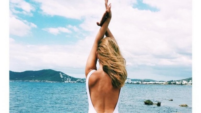 Марта Абрил