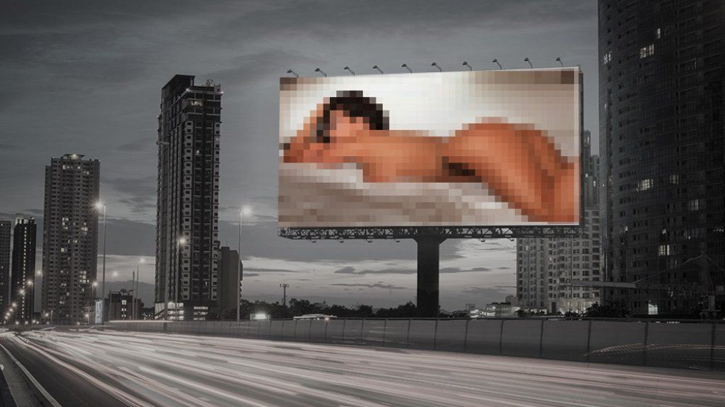 billboard-porn1-1488907533
