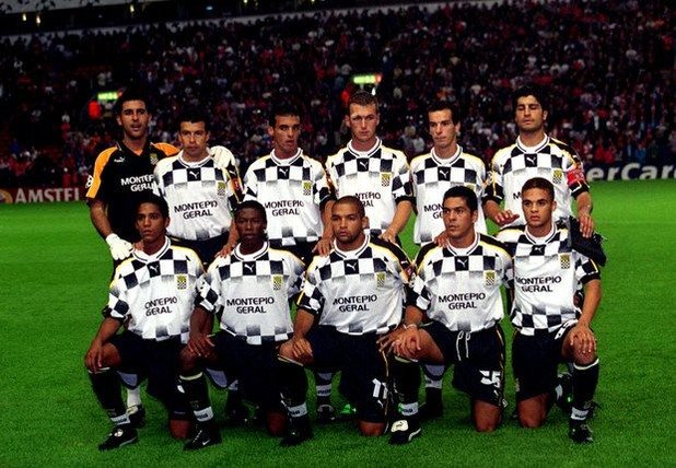 Хайме Пачеко описа своя Боависта като най-силния отбор в Европа. Шампиони на Португалия за 2001 г., едва вторият тим извън Голямата тройка - Бенфика, Спортинг, Порто, който е печелил титлата.