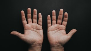 luis-quintero-qKspdY9XUzs-unsplash