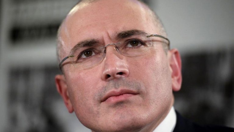 Бившият шеф на ЮКОС Михаил Ходорковски е обвинен за убийство, извършено преди 17 години