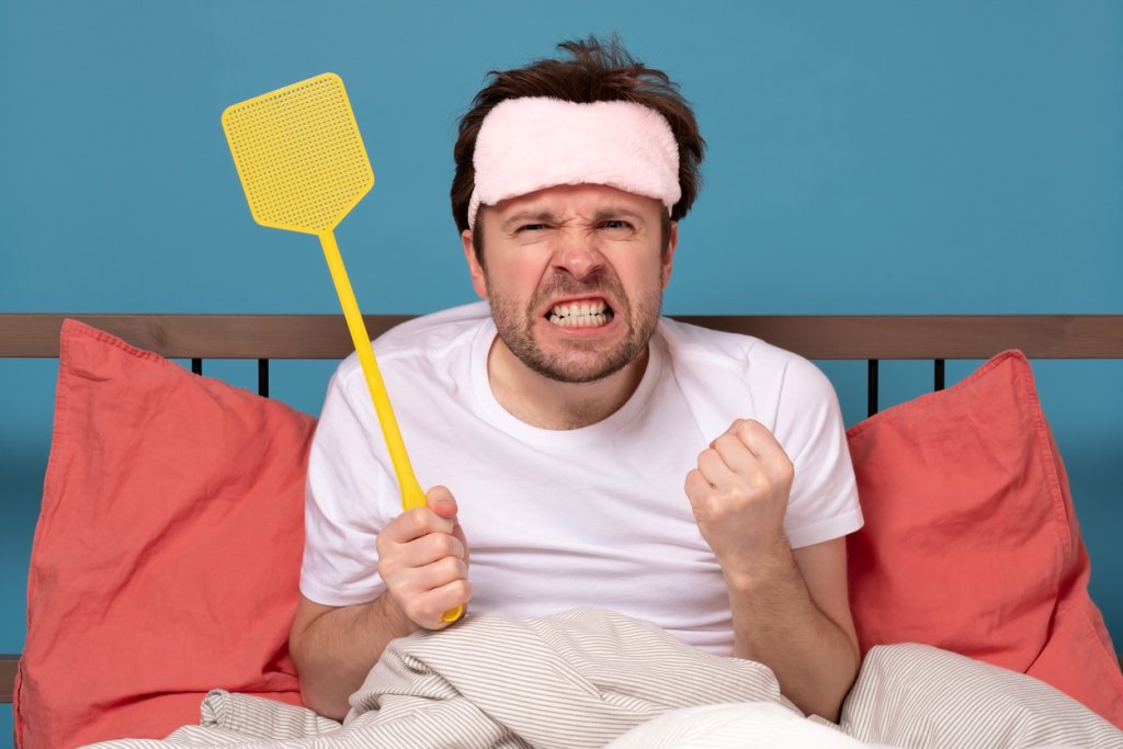 Той е най-големият летен злодей и иска да те довърши