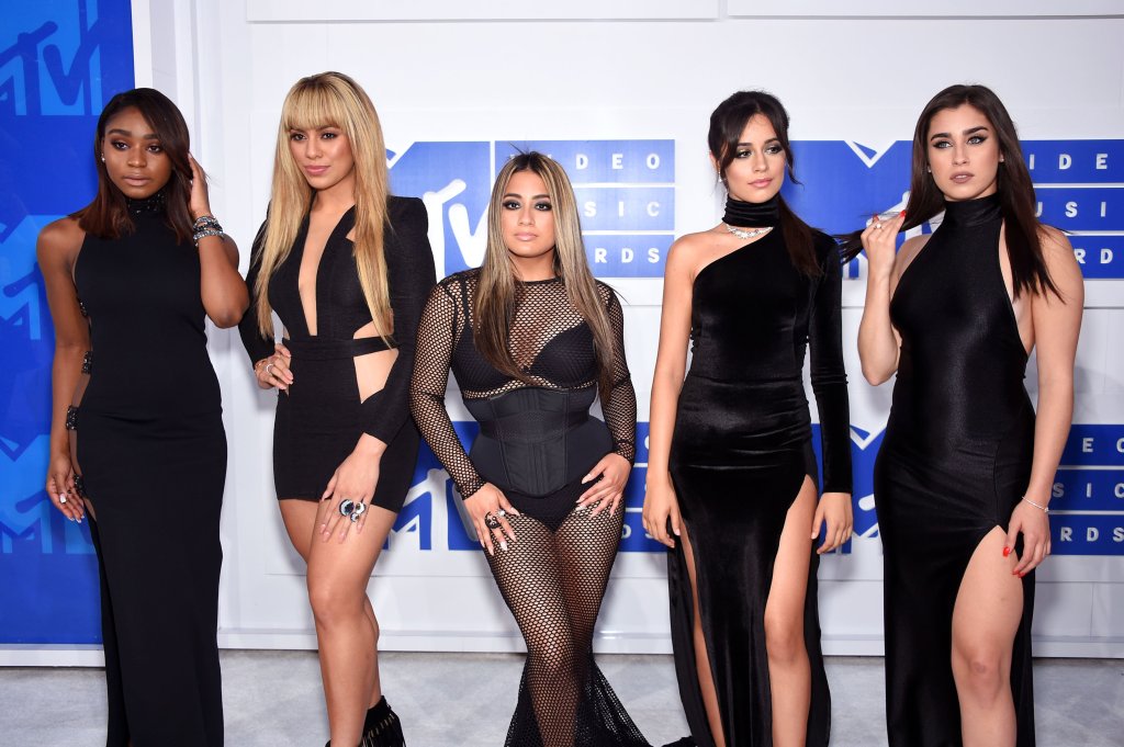 Fifth Harmony 
Риалити: “The X Factor” 
Нетна стойност: $10 милиона 
Дебютният им сингъл \"Better Together\" стига 6 място в Billboard Hot 200, а първият им албум “Reflection” става златен.