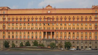 В същото време Северна Македония обяви, че гони от страната петима руски дипломати