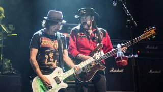 Motorhead_in_Indianapolis_(September_9,_2015)_-_Jessica_Branstetter_09