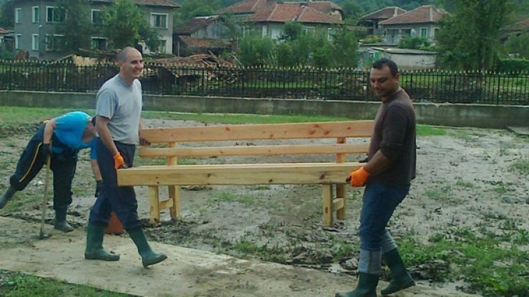 Цветан Цветанов и Ивайло Московски в община Георги Дамяново, област Монтана