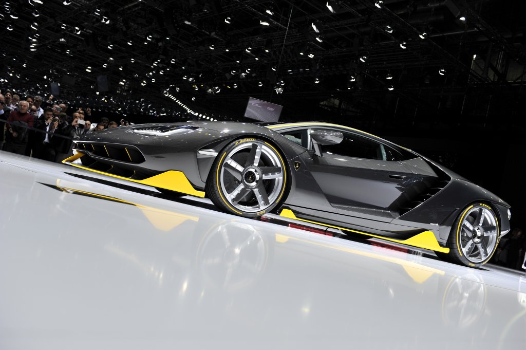 Невероятното Lamborghini Centenario 