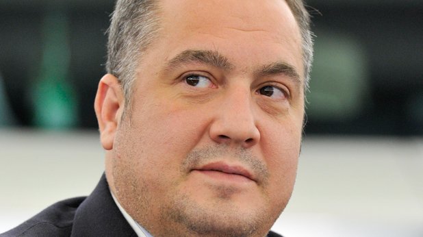 Слави Бинев поиска международни наблюдатели на европейските избори