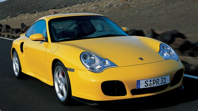 996 Turbo (2000)
GT1 печели „24 часа на Льо Ман” през 1998 година и версия на мотора му се появява в 996 Turbo. Макар и „по-кротък” двигателят е с мощност 415 конски сили.