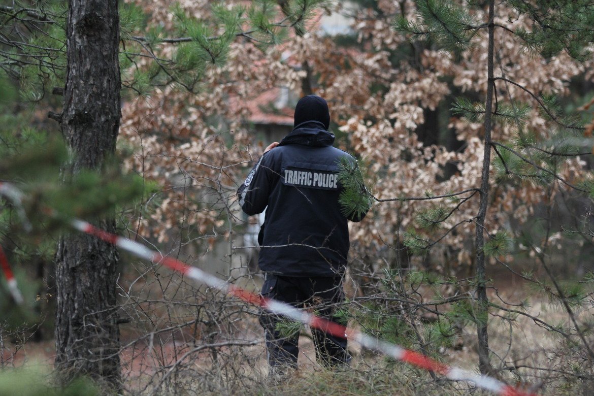 БНР: Шести труп е намерен край Нови Искър