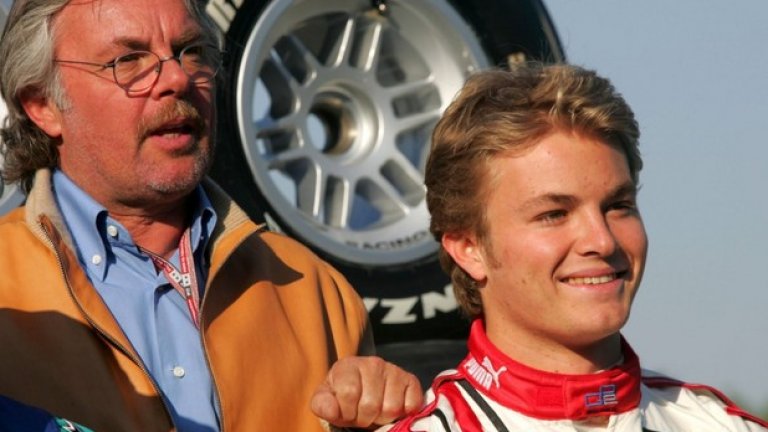 2005 г. Печели GP2 и става тест пилот на "Уилямс".