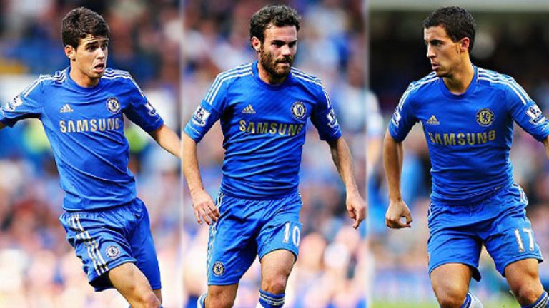 Тримата млади "мускетари" на Челси - Оскар, Мата и Азар, изглеждаха до лятото бъдещето на отбора в офанзивен план. Бразилецът и белгиецът и сега са твърди титуляри и нямат притеснения за мястото си в националния на световното. Мата обаче изпадна в роля на резерва, а мондиалът наближава.