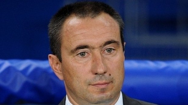 Станимир Стоилов и неговият Анортозис загубиха сензационно от грузинския Гагра с 0:2, но след 3:0 в първия мач продължават напред