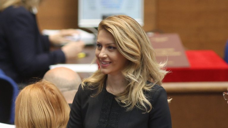 "Има такъв народ" обърнаха вота си и подкрепиха всички кандидати за поста