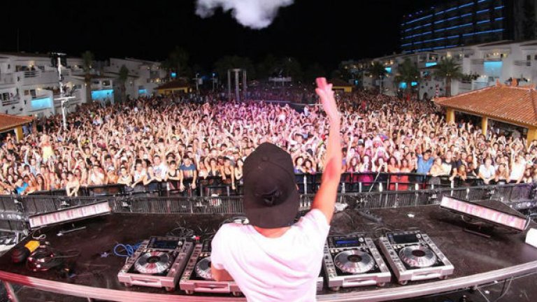 Хубавата музика се върна в класациите