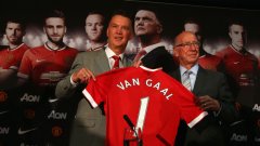 Мениджърът на Манчестър Юнайтед Луис Ван Гаал заяви, че иска да даде шанс на всички футболисти, които той завари при пристигането си на "Олд Трафорд"