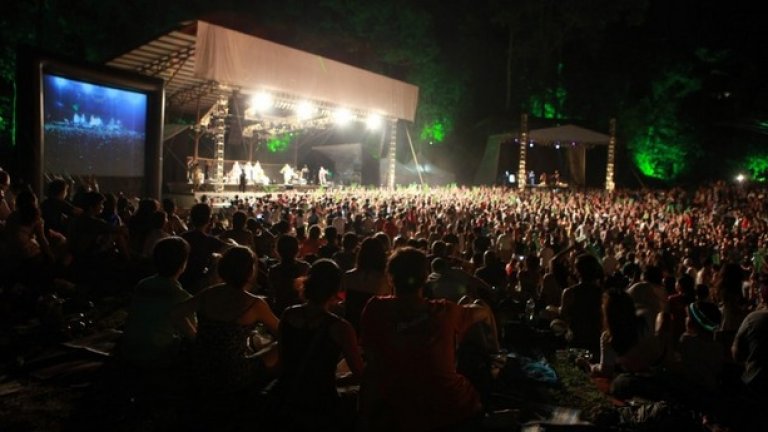 В Кучинг, остров Борнео, се провежда Rainforest World Music Festival - препоръчителен за ценителите на етно музиката от цял свят