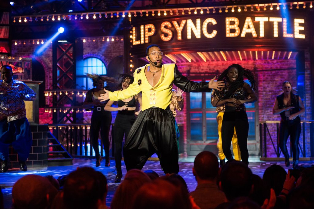 Lip sync battle 
Ново риалити шоу на Spike TV, което кара две знаменитости да имитират пеене на популярни песни. Те се вживяват, обличат костюми, правят се на певци. Първият сезон на шоуто счупи рейтингите в Америка и втори го прави със същия успех. 