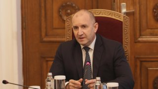 Днес на срещи се явиха ГЕРБ и ПП-ДБ, утре са "Възраждане" и "ДПС - Ново начало"