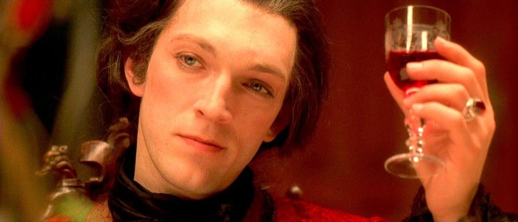 \"Братството на вълците\" (Le pacte des loups, 2001)
Една от многото брилянтно изиграни злодейски роли на Касел.  