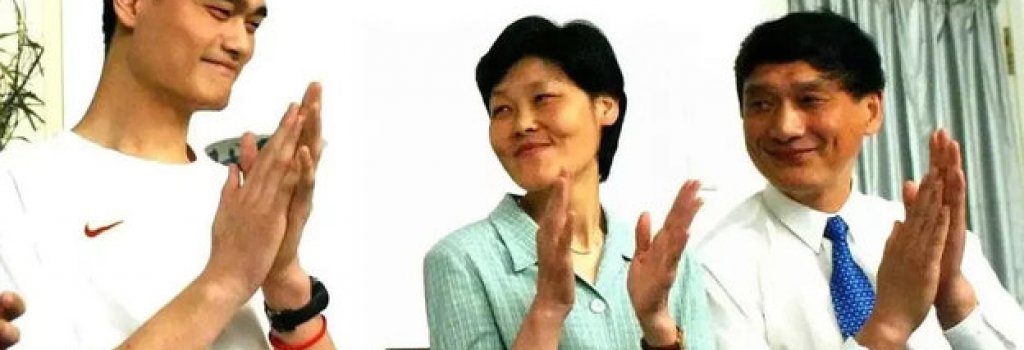 "Той се роди тригодишен!": Китай селектираше гени за гигант и партията нареди на двама млади да направят дете