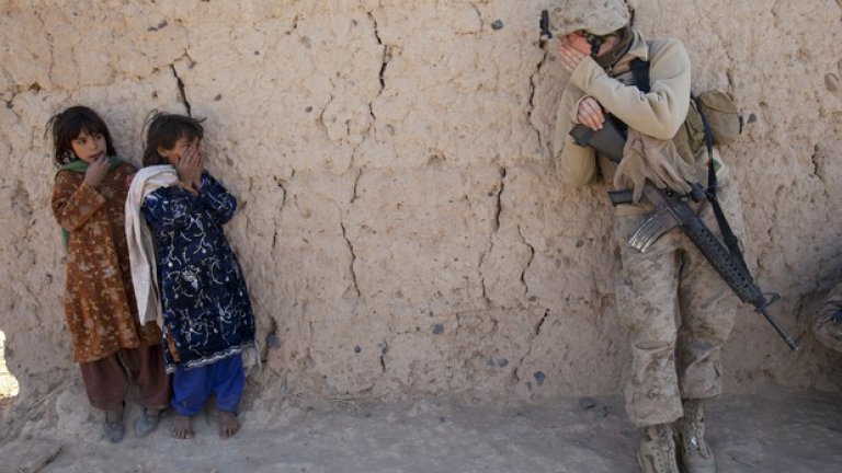 Настоящата война в Афганистан се нарича официално “Операция "Трайна свобода”, за да обозначава нещо, за което си заслужава да водиш война от вече 13 години