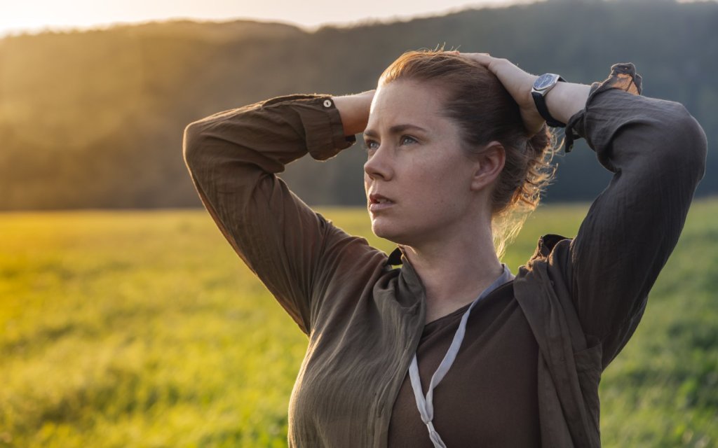 Arrival, преведен на български като „Първи контакт“, в момента върви по кината