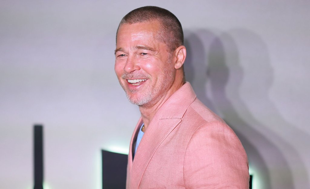 Брад Пит  
Незасегната се оказва и кариерата на Брад Пит, въпреки че и той е нанизал поредица от касови провали. Неговите филми “Убийството на Джеси Джеймс от мерзавеца Робърт Форд”, “Дървото на живота”, “Боен клуб”, “Край морето”, “Съюзени”, “Вълци единаци”, “Убийствен влак” и най-вече “Вавилон” далеч не са се представили блестящо на боксофиса.  
Но това не пречи на студиата да му поверяват нови главни роли във високобюджетни продукции като “F1: Филмът”.