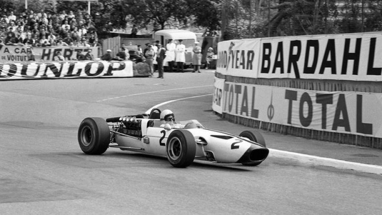 McLaren дебютира във Формула 1 в Гран при на Монако през 1966