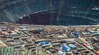 Символът на руския добив не са скъпоценните камъни