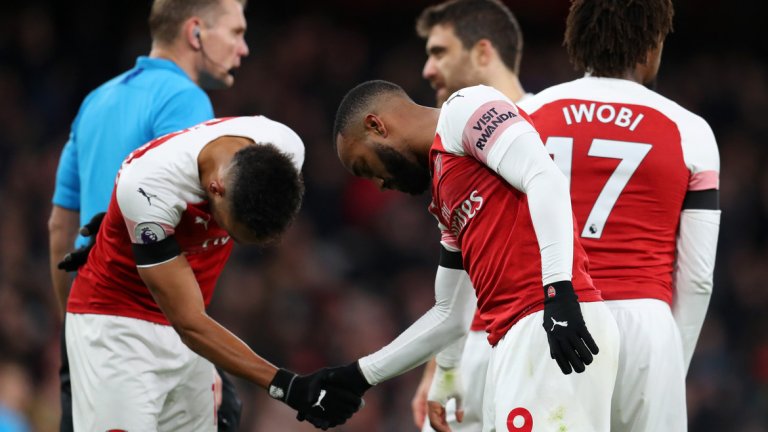 Обамеянг и Лаказет се разписаха по веднъж за разгрома с 4:1 над Фулъм