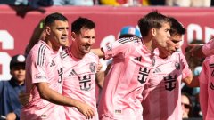 Меси избухна пред над 75 000 зрители (видео)