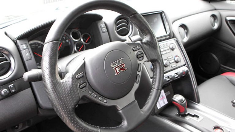 Уредите на арматурното табло са по-лесно четими