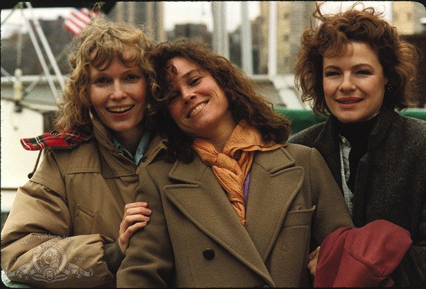 Наблюдавайки бегачите в Сентръл парк: "Погледни всички тези хора, опитващи се да забавят неизбежния разпад на телата си..." - Мики, "Хана и нейните сестри", 1986 г.