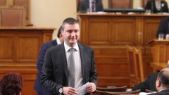 Финансовият министър Владислав Горанов обяви, че не приема условия от "партии с 4-5 процента"
